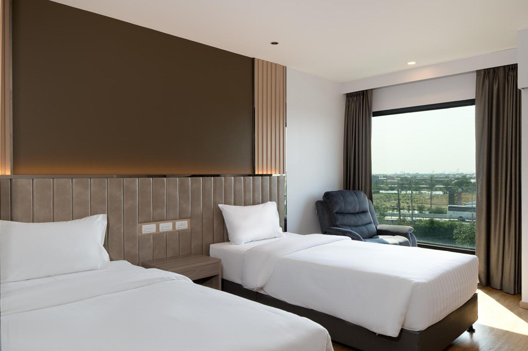 Crystal Srivaree Suvarnabhumi Hotel Ban Khlong Bang Krathiam Zimmer foto